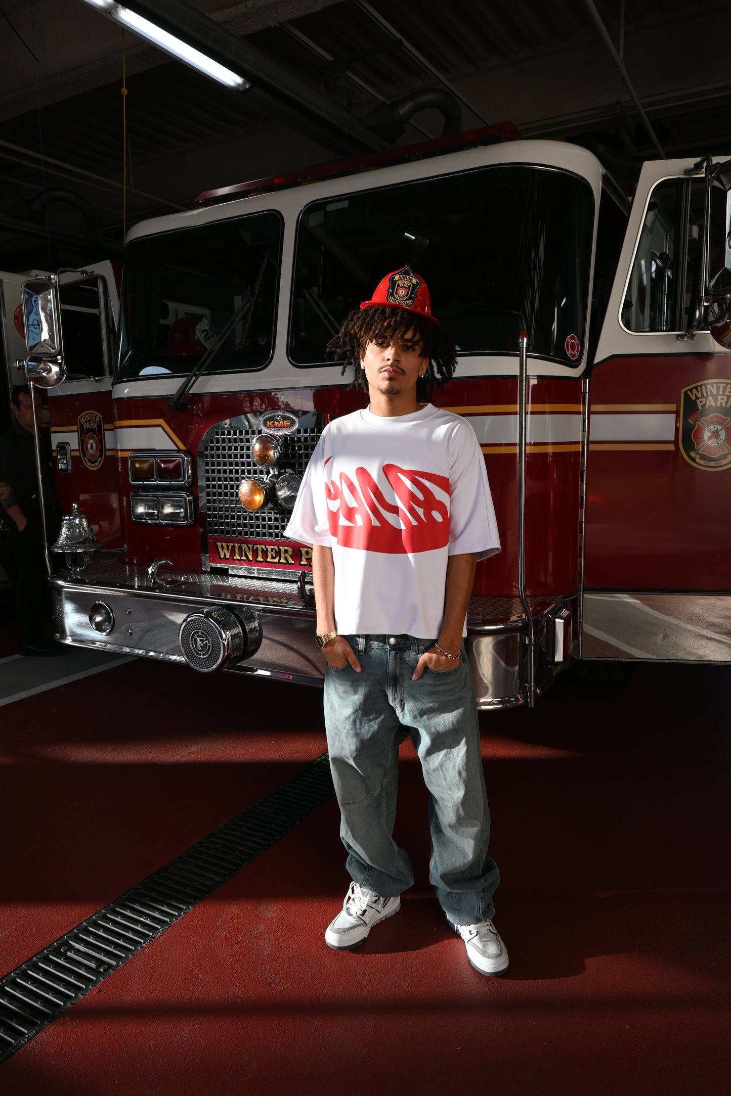 Smoke Red KALB White Garment